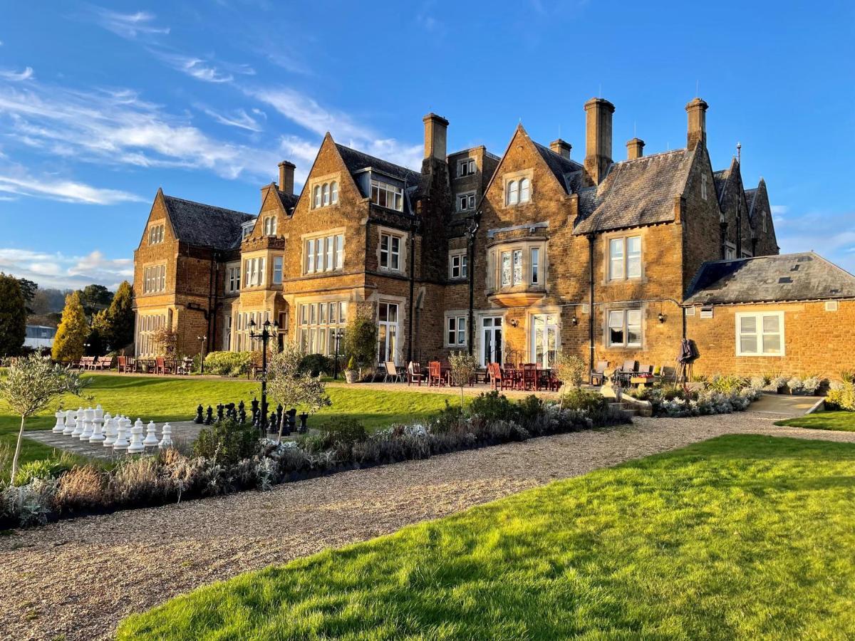 Отель Hartsfield Manor Доркинг Экстерьер фото