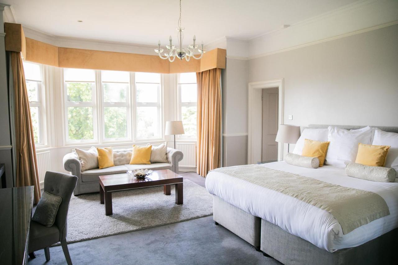 Отель Hartsfield Manor Доркинг Экстерьер фото