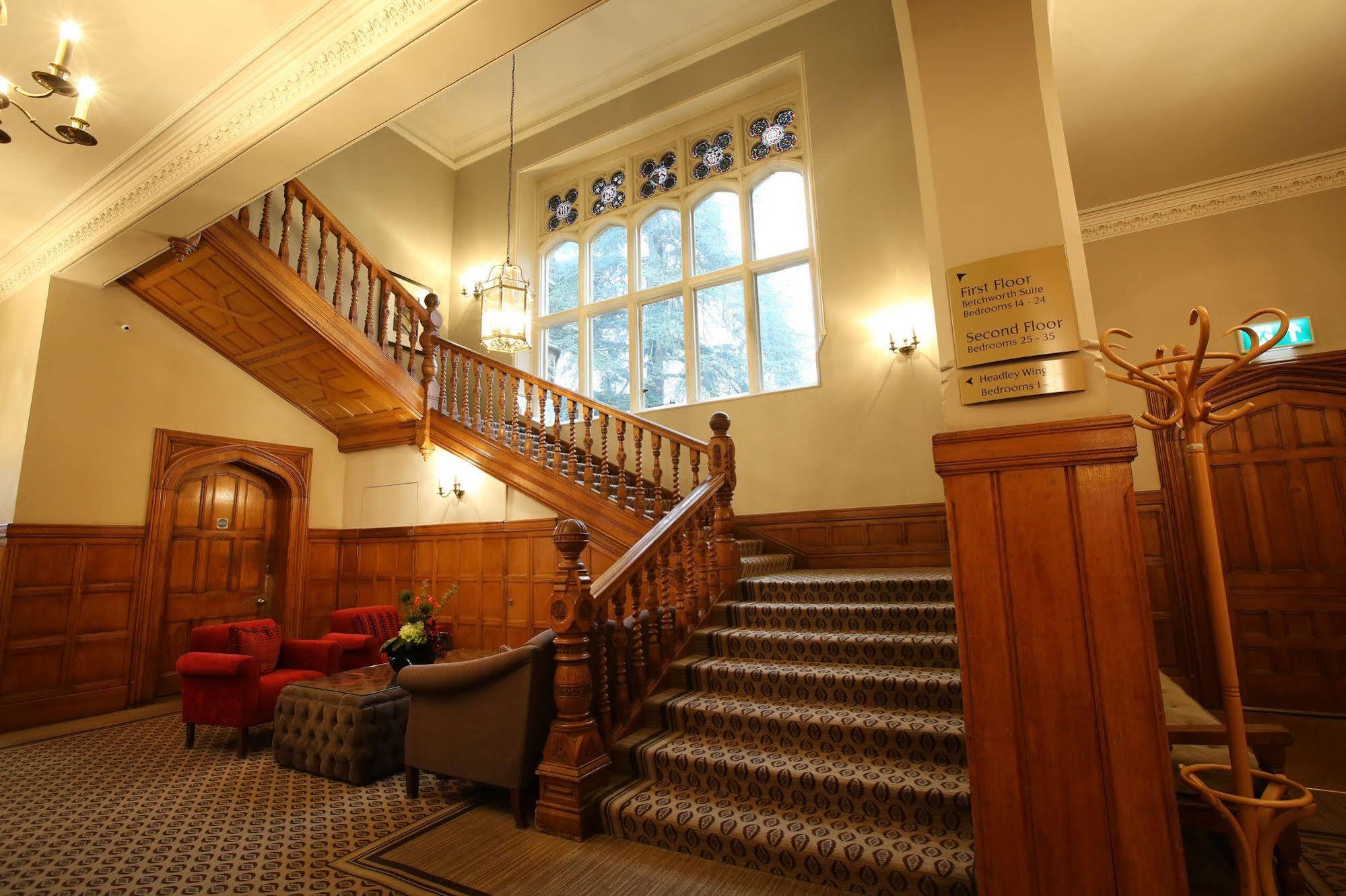 Отель Hartsfield Manor Доркинг Экстерьер фото